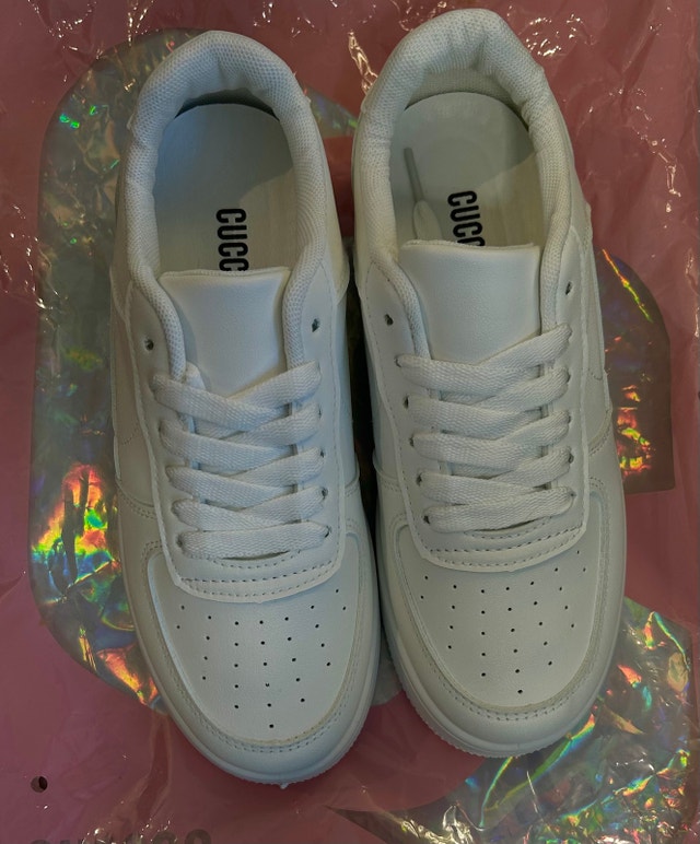 Women's Shoe Size 7