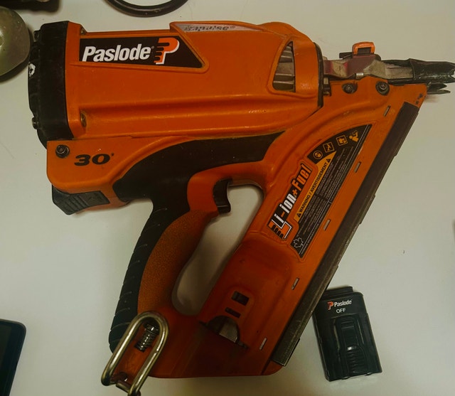Paslode Cordless XP 30-Degree Framing Nailer