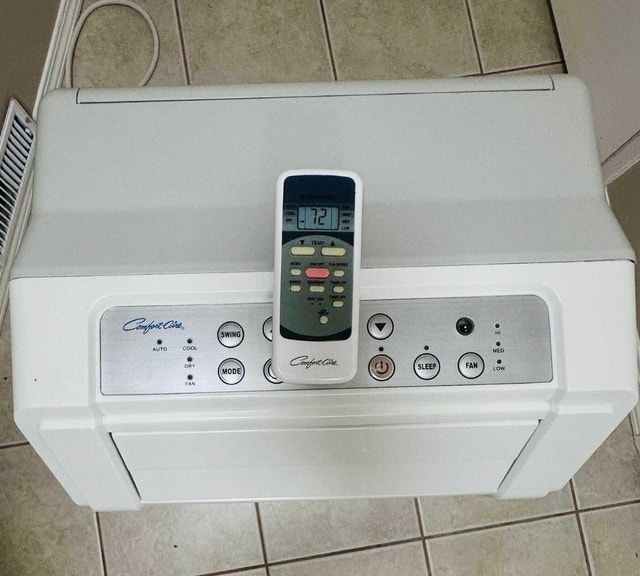 Comfort-Aire Portable Air Conditioner - 12000 BTU - photo 2