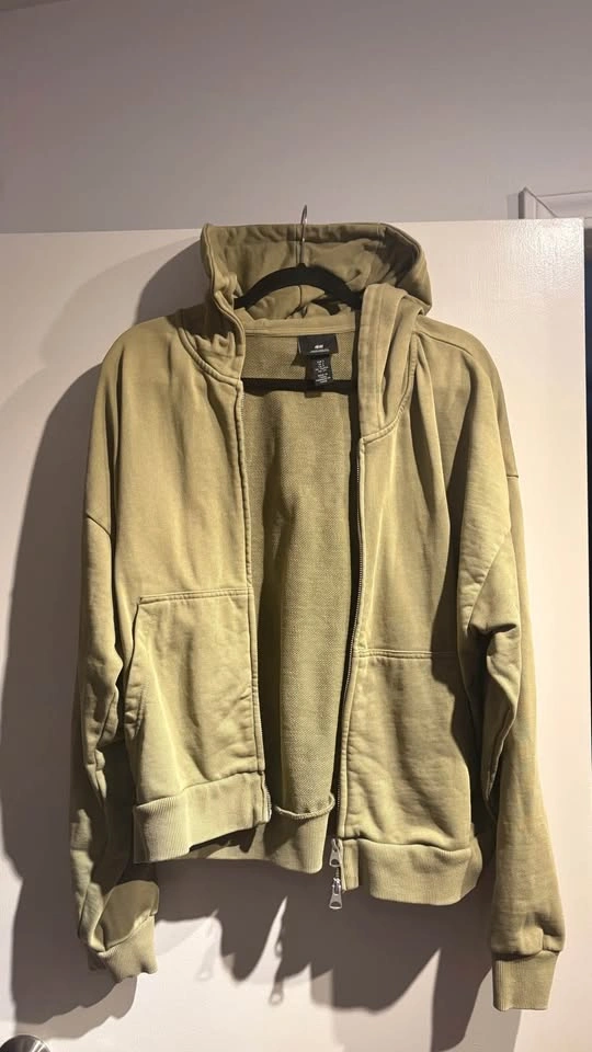 H&M Oversized Zip Up Sweater - Size S - photo 2