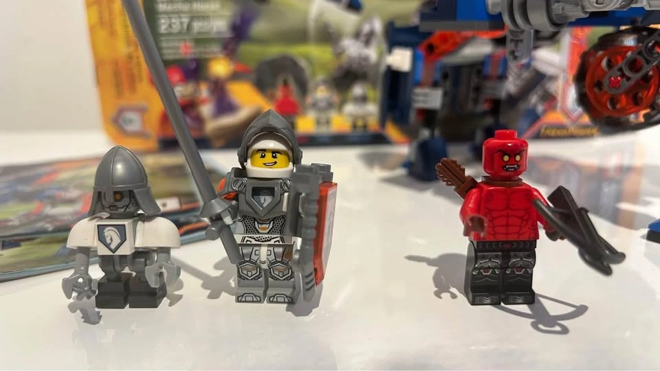 Lego Nexo Knights Lance’s Mecha Horse - photo 2