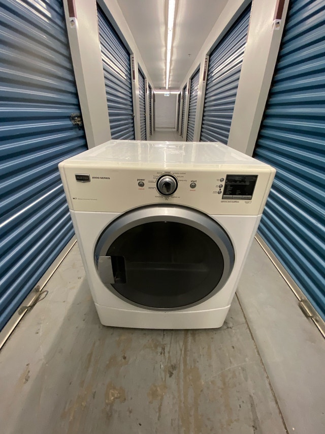 WHITE FRONT LOAD ELECTRIC DRYER