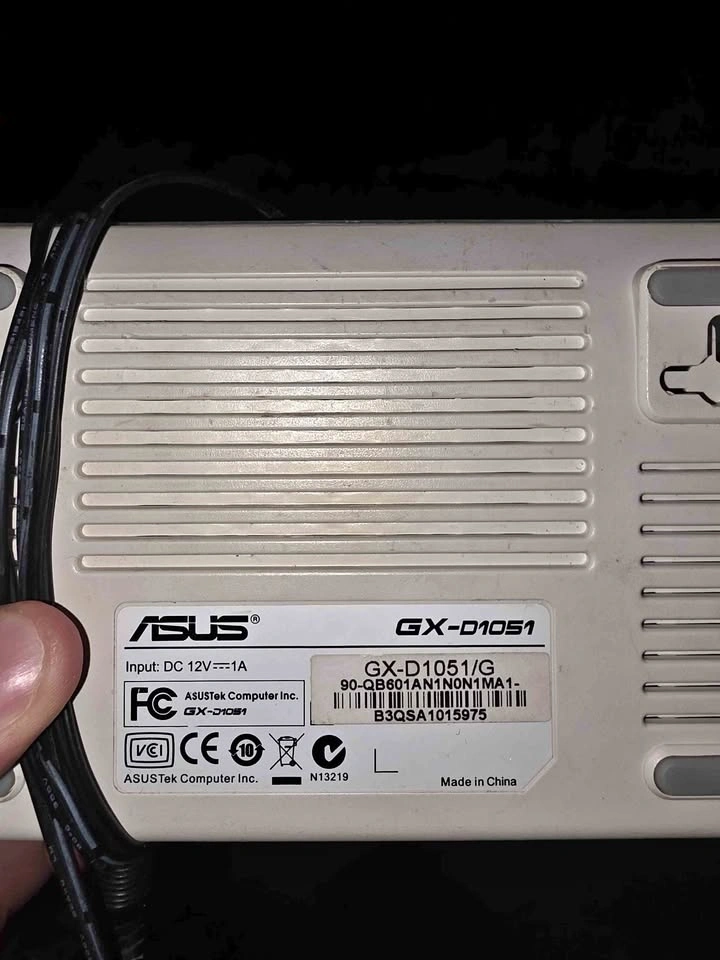 ASUS GX-D1051 10/100 5 Port Network Switch
