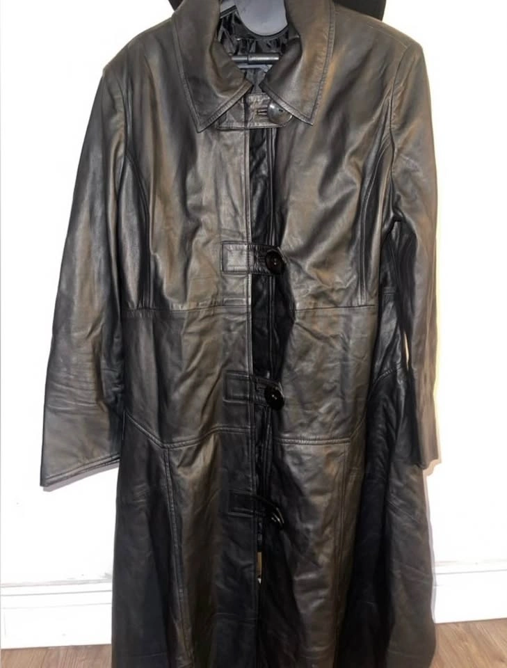 PATAGO Women’s Asymmetrical Goth Leather Coat/Jacket Size XL - photo 3