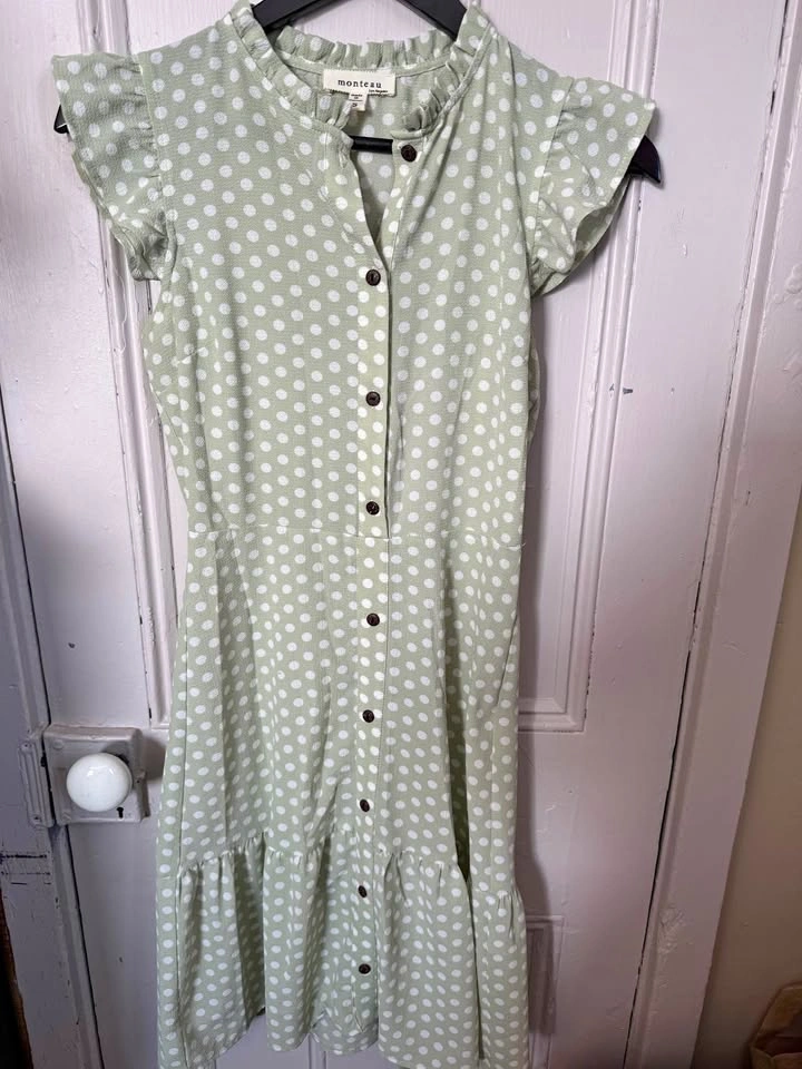 Nice woman dress size small pickup 🌱 orleans