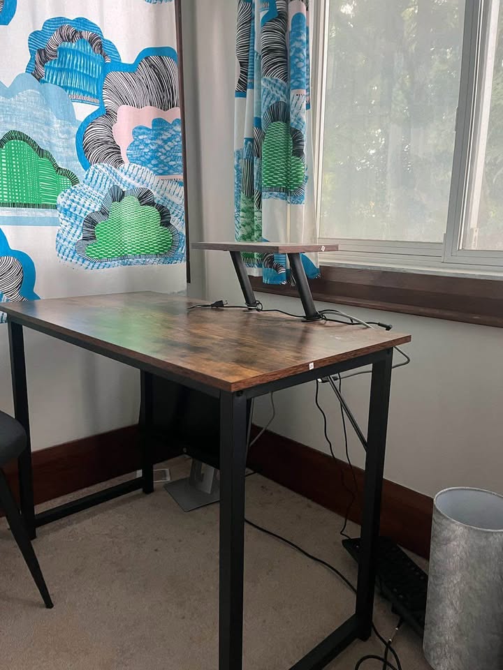 Office / Gaming Desk with Built-In Laptop Stand - photo 2