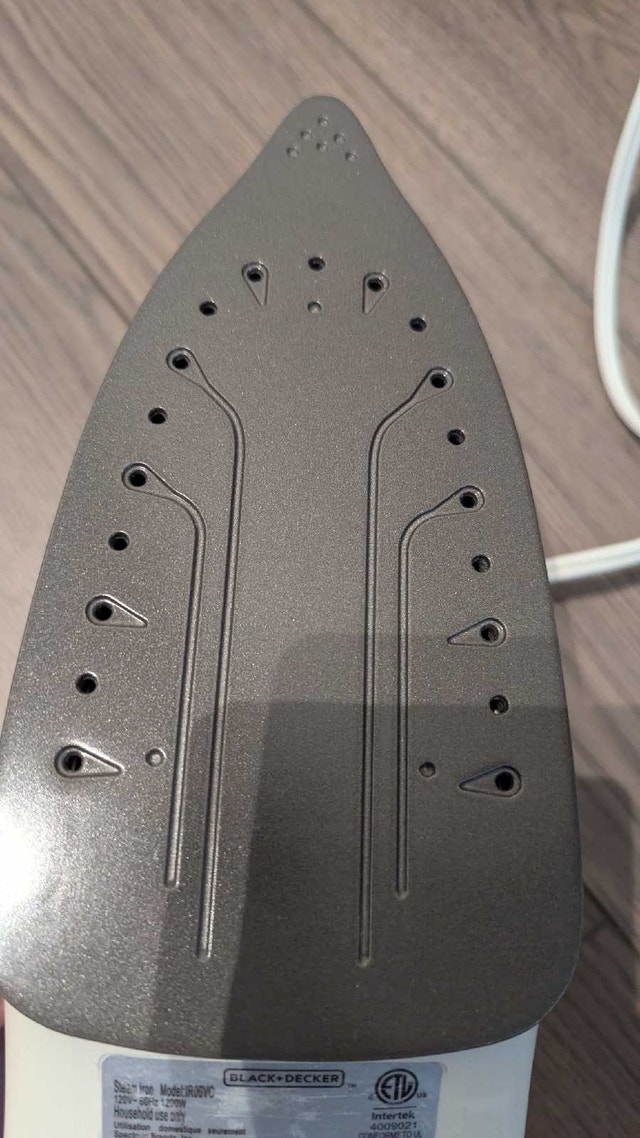 Compact iron + desktop ironing board - photo 3