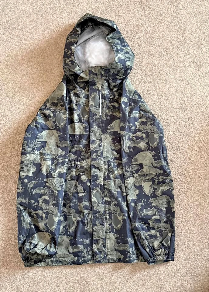 MEC Youth Jacket Size 10