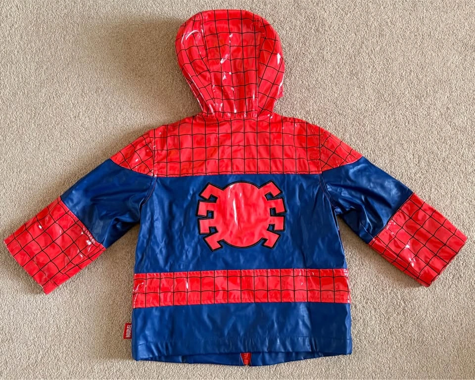 Spiderman Raincoat size 2 - photo 2
