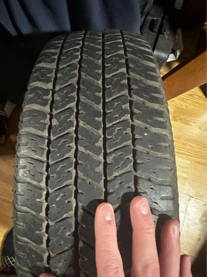 RARE 1980s Starfire Radial 70 Tire P185/70R14 - Museum Quality - photo 2