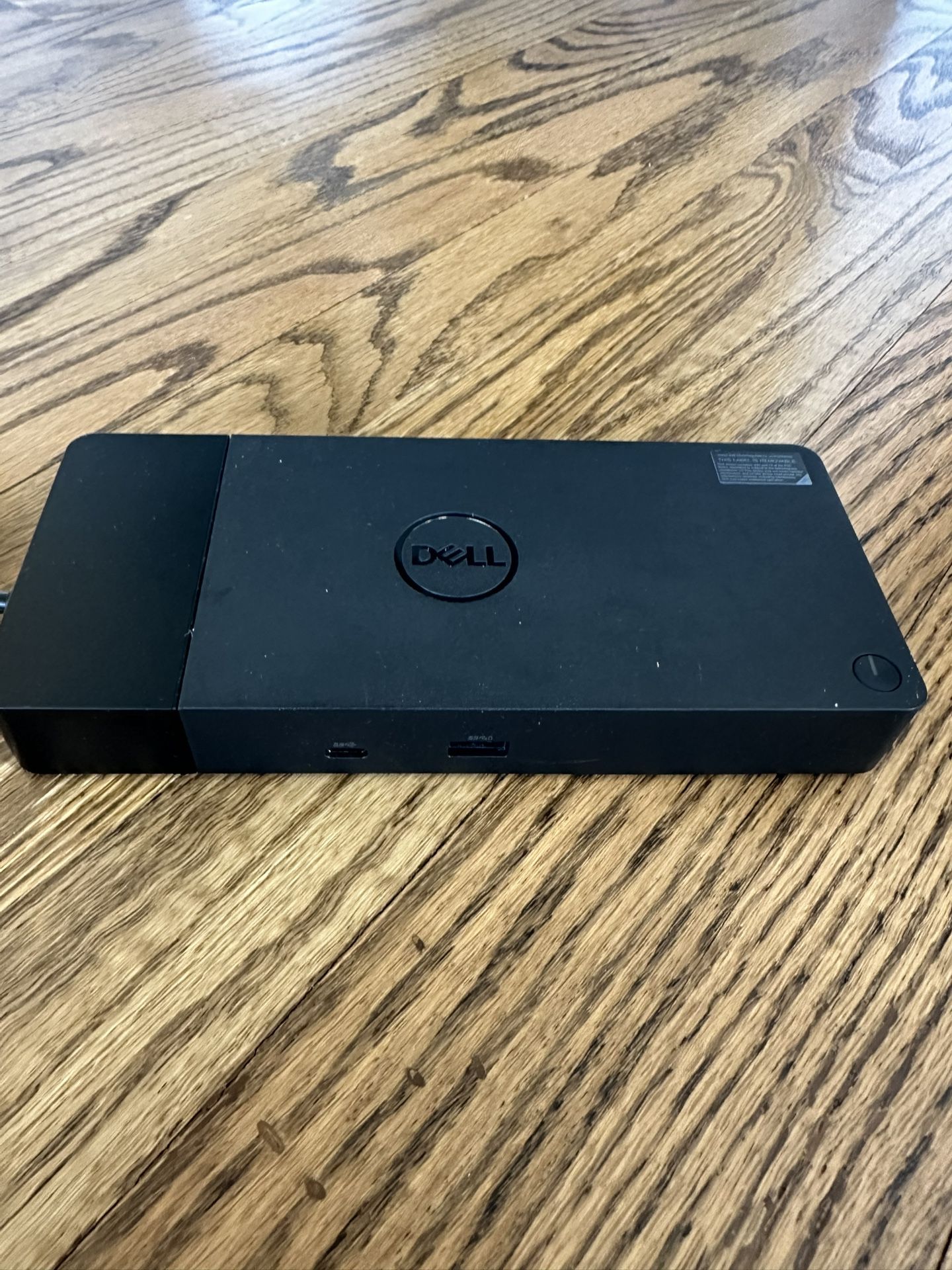 Dell Docking Station with 22'' VievSonic Monitor - photo 2