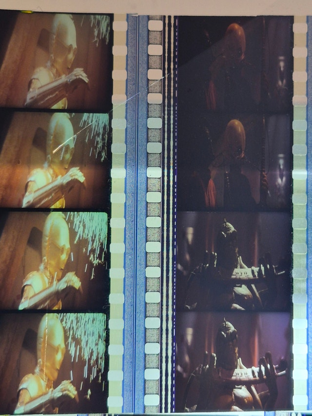 Movie film cells 35mm vintage - photo 3