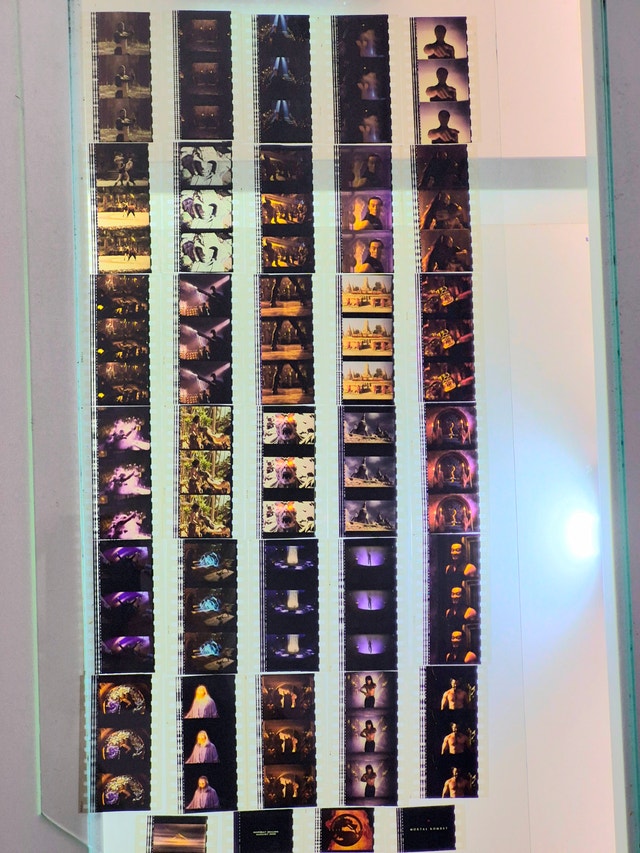 Movie film cells 35mm vintage - photo 2