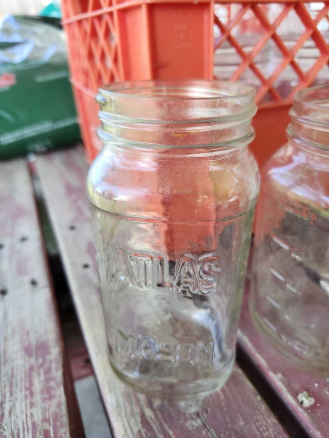 19 Glass Preserving Jars (40 oz) - photo 2