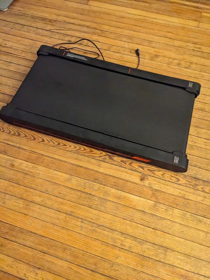 Sperax Walking Pad Treadmill - photo 2