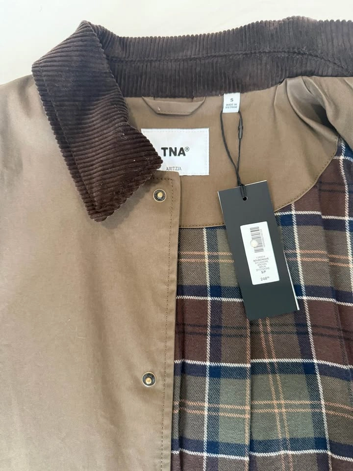 Aritzia Soundwave Waxed Trench Coat Size S NWT - photo 4