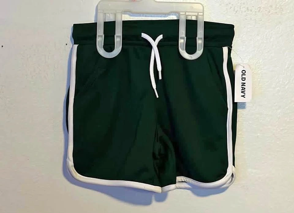 BOYS SHORTS SIZES: 4T & 5T PRICE:$15