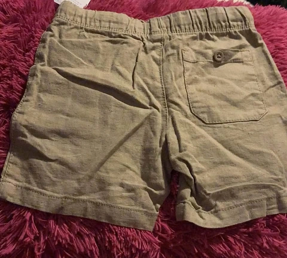 BOYS SHORTS SIZE: 24 MONTHS PRICE:$15 MATERIAL: LINIEN - photo 2