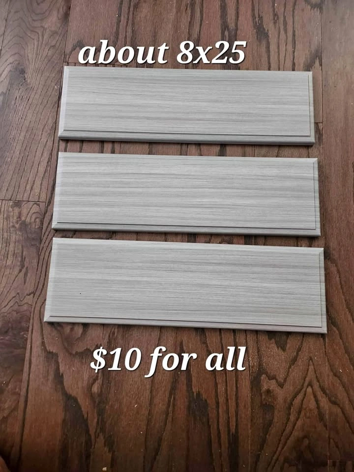 3 like shelves $10