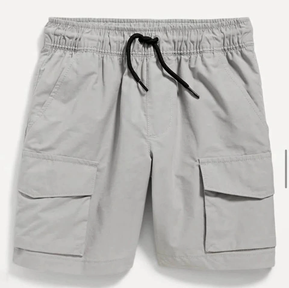 BOYS SHORTS SIZE:XL PRICE:$15