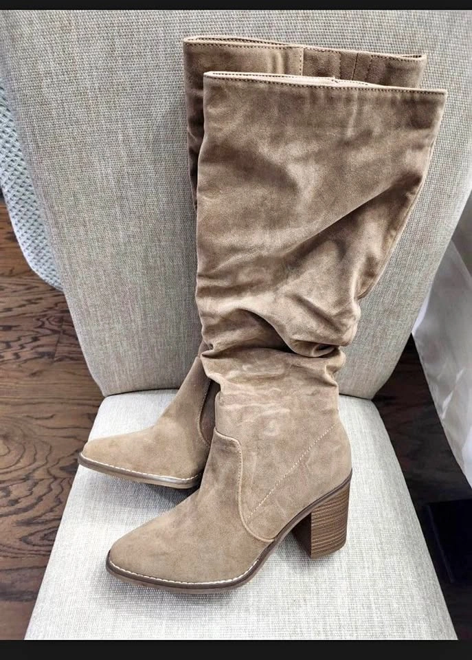 Boots new $20 FIRM size 9.5