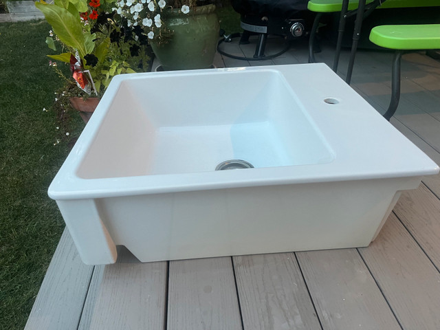 Apron front farmhouse style White Single bowl Sink - photo 3