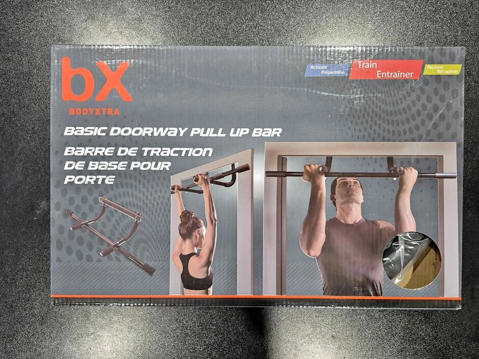 Brand new doorway pull up bar