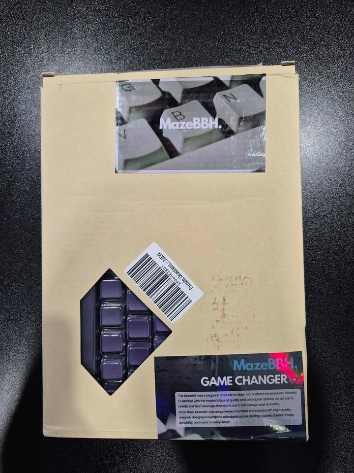 Brand new never used purple gradient keycaps for keyboard - photo 2