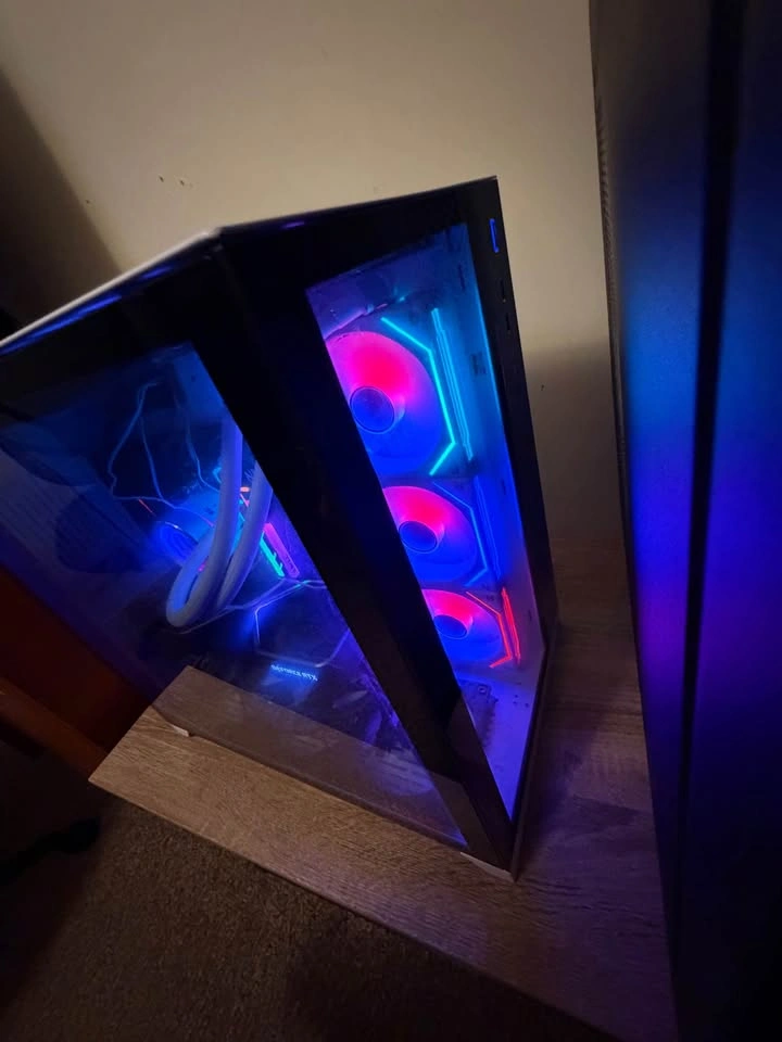 Gaming PC - RTX 3080, Ryzen 5600x - photo 3