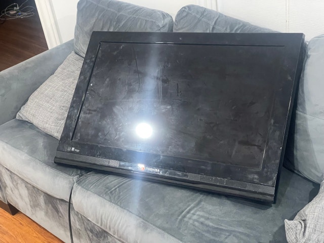 Toshiba TV
