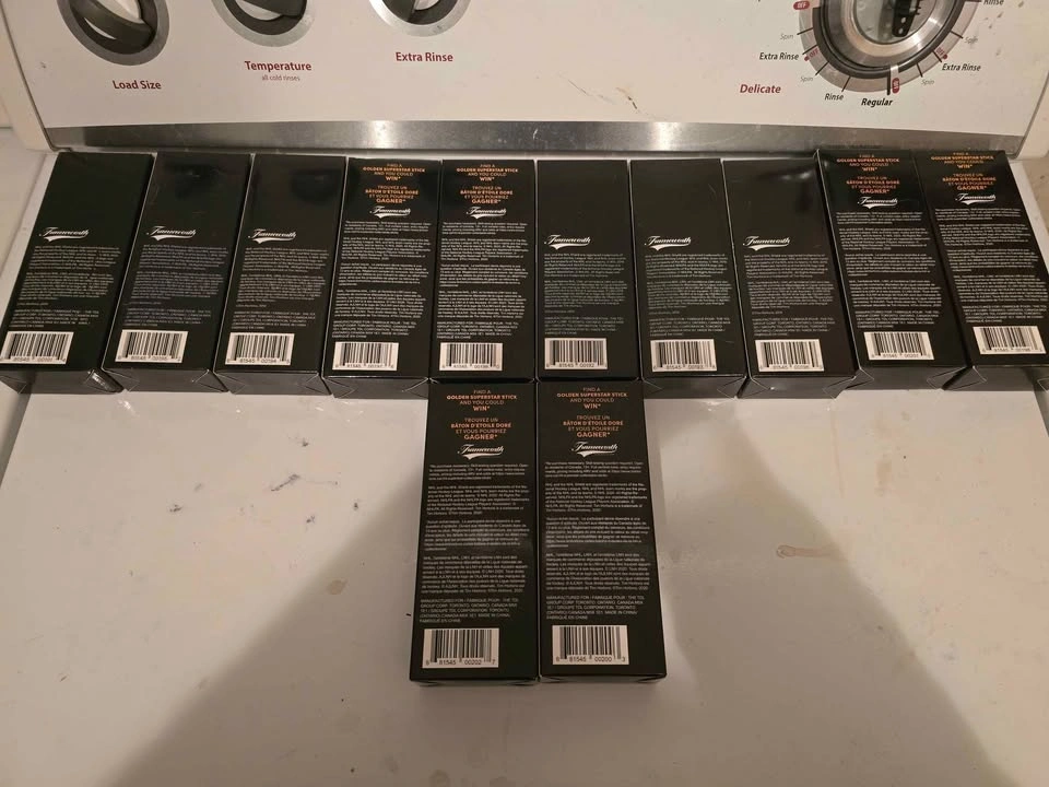 Tim Hortons NHL sticks FULL - photo 2