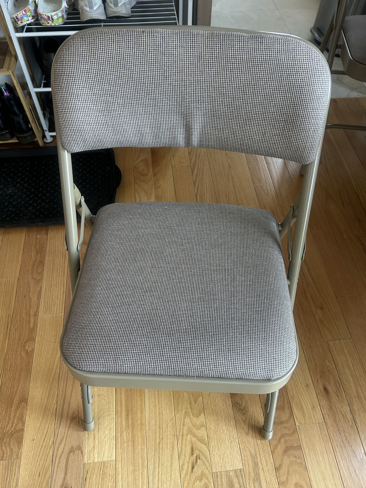 Folding chair
