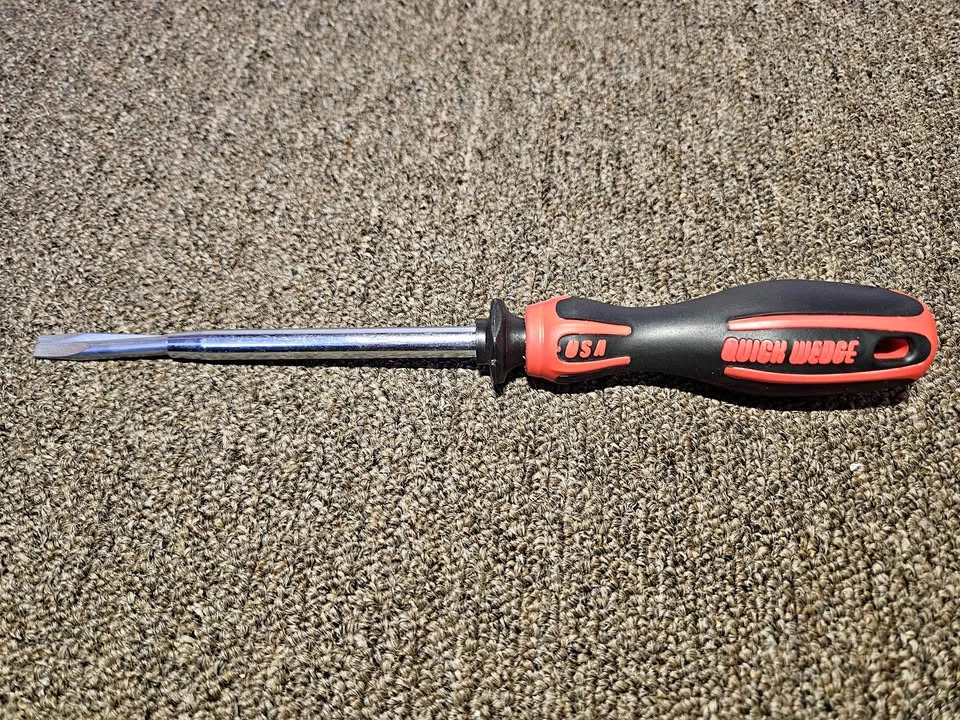 Quick Wedge Screwdriver
