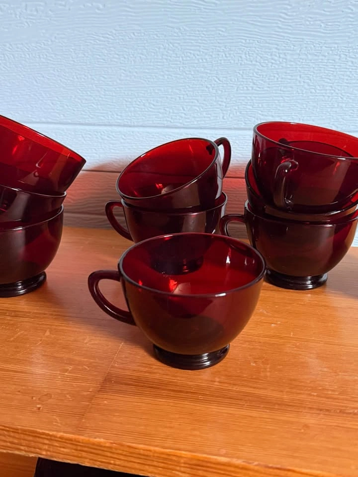 Vintage Ruby Red Glassware Set - 12 Cups & 7 Bowls - photo 3