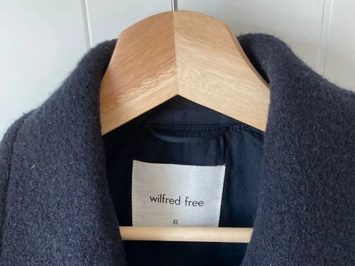 Aritzia Wilfred Free Ganna Shirt Jacket Merino Wool XS Black - photo 3