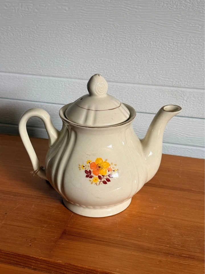Vintage Stoneware Floral Teapot - photo 2