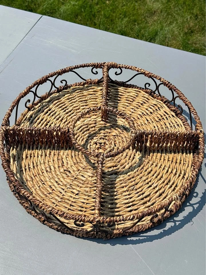Wicker Divided Party Platter Serving Tray