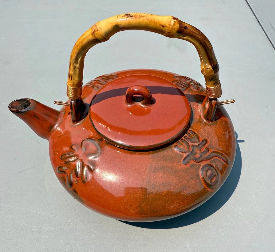Cool Reddish Brown Ceramic Teapot w Bamboo Handle