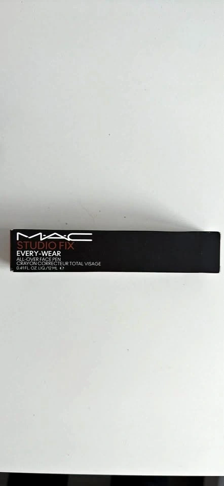Mac Studio Fix Eyewear Shade NW55