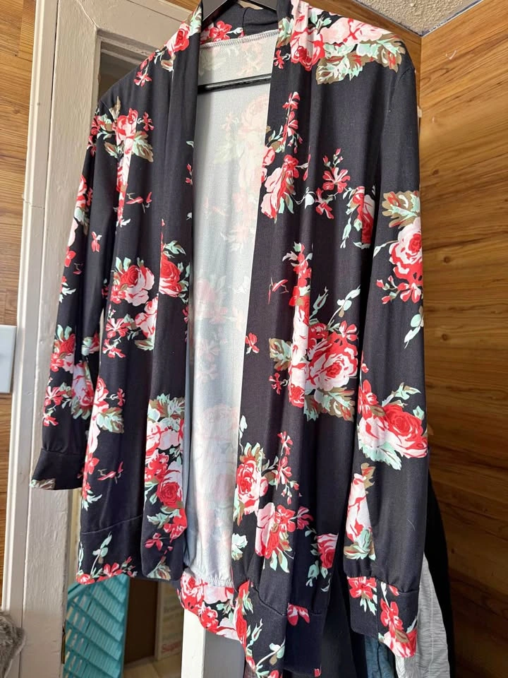🌱 Size large cardigan woman pickup Orleans