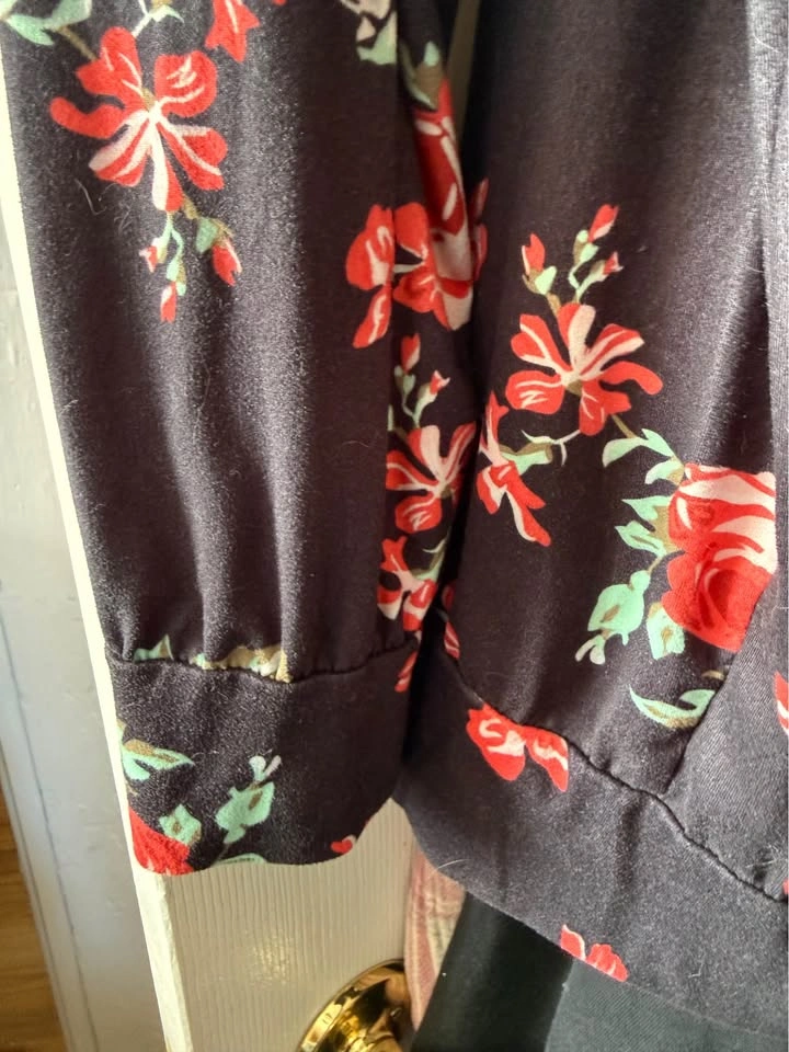 🌱 Size large cardigan woman pickup Orleans - photo 2
