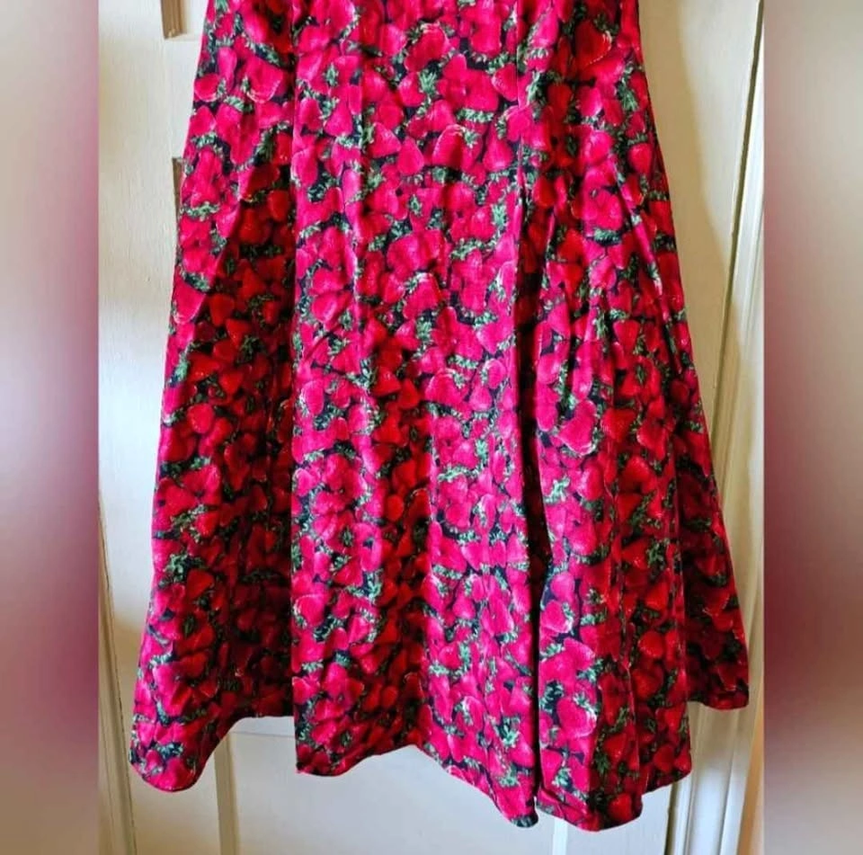 Heart of Haute Strawberry Print Halter Swing Dress - Size L - photo 3