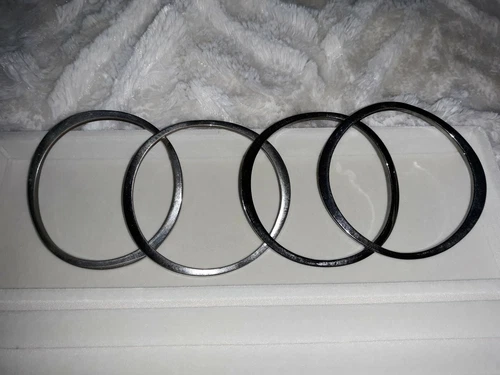 Set of 4 bangles