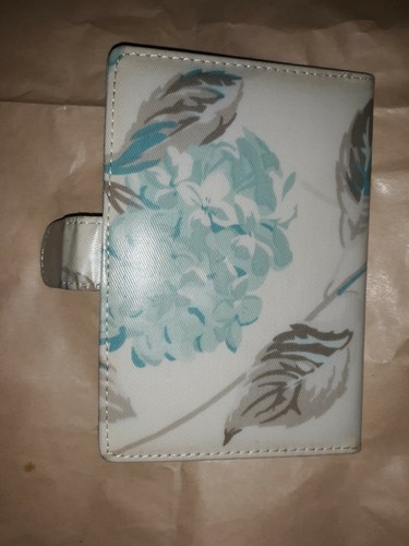 Laura Ashley Passport Cover - photo 2