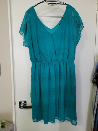 City Studio Green Eyelet Dress Sz XL - photo 2