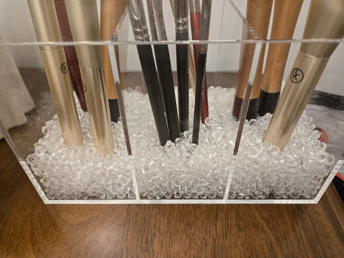 Acrylic Makeup Brush Holder - photo 2