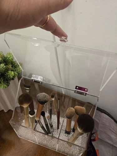 Acrylic Makeup Brush Holder - photo 3