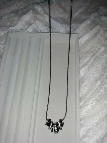 Black Metal Necklace With Rhinestones - photo 2