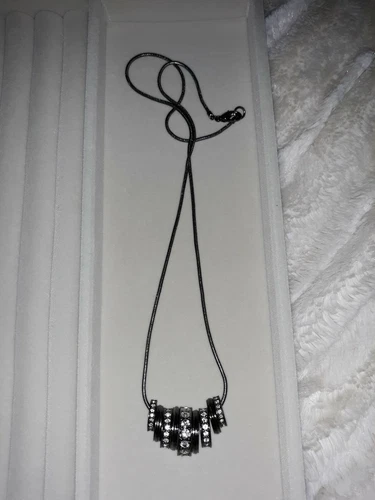 Black Metal Necklace With Rhinestones - photo 3