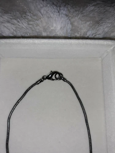 Black Metal Necklace With Rhinestones - photo 4